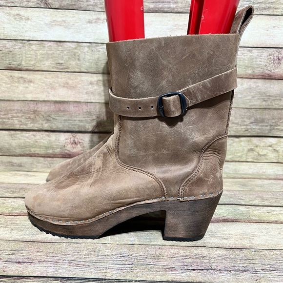 Hasbeens Brown Leather Ankle Boots - Picture 1 of 9